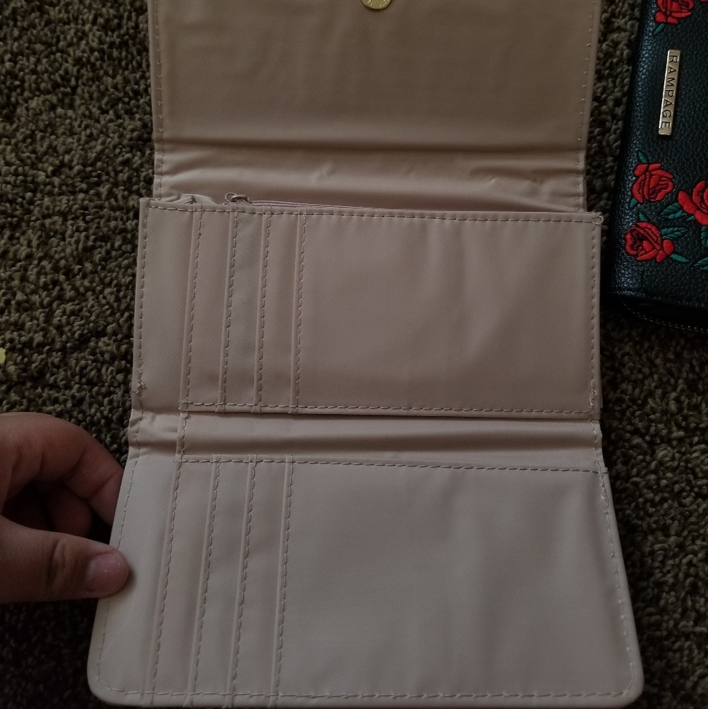 Wallet - Picture 2 of 3